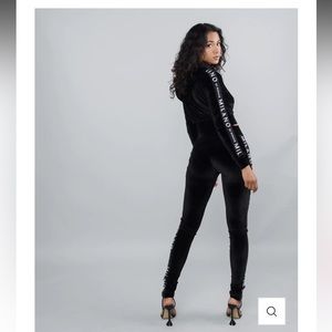 Milano di rouge black nuski set. Brand new never worn